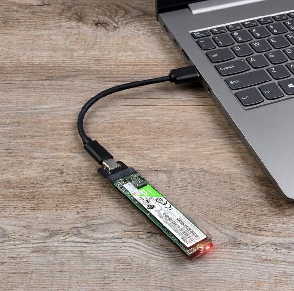 WaveShare 21358 NGFF SSD用USB-Cアダプター、USB3.2 Gen2 Type-C