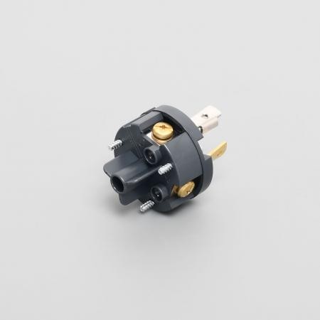 アメリカン電機 3322N-L6 プラグ (ナイロンカバー) 接地形2P 30A 250V
